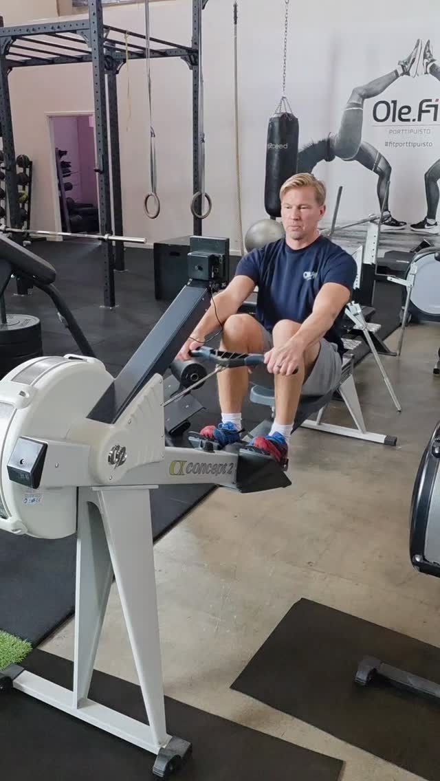 Kesäkuntoprojekti alkaa aina ensimmäisestä treenistä! Tervetuloa treenaamaan, vielä kerkee :) #fitporttipuisto #hyväntreeninilmapiiri #ainavoivähäntreenata #kesäkunto