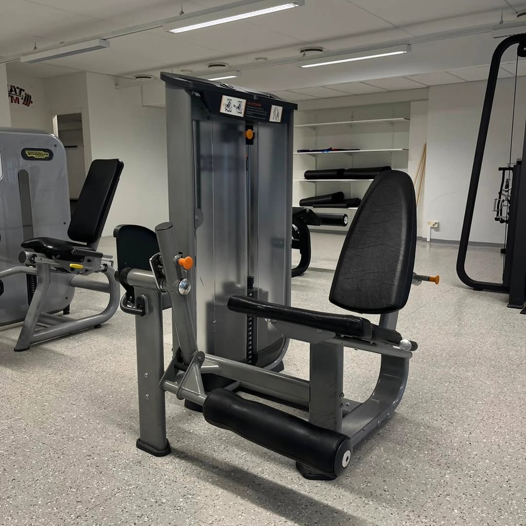 ❗Tänään Kotkan avajaistarjoukset vielä viimeistä päivää voimassa❗ Samalla ensimmäinen laitepäivitys Kotkan kuntosalille! Reiden ojentaja on must have jokaisellahan salilla ja nyt saatiin se meillekin 💪 Mitä vielä haluaisit lisäksi Kotkan Heat Gymille? Kommentoi tähän alle mitä toivoisit meidän seuraavaksi hankkivan salille😎