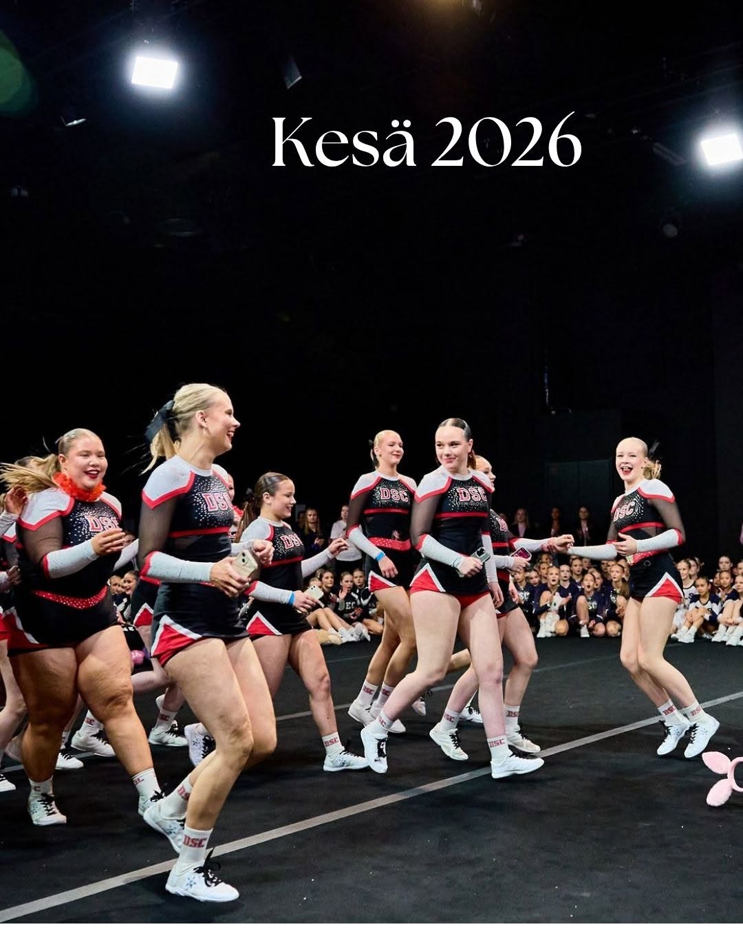 ☀Kesän hauskimmat leiripäivät Liikuntaseura Porissa! Tule viettämään liikunnantäyteisiä ja iloisia leiripäiviä tuttujen ja uusien kavereiden kanssa! ☀ 🔥Cheerleadingin kolmen päivän leirit🔥 ❤2.-4.6. klo 11.00-14.00 Cheerleading-leiri 9-11-vuotiaille. Leirillä harjoitellaan minit level 1-2 taitoja. Näitä taitoja ovat mm. kärrynpyörä, kuperkeikka, flikki, käsinseisonta, peruspyramidit. Tule mukaan harjoittelemaan ja innostu cheeristä! ❤9.-11.6. klo 11.00-14.00 Cheerleading-leiri 12-14-vuotiaille. Tämä leiri on sinulle, joka haluat testata ja treenata omia taitojasi ennen kauden alkua. (Youth level 1-2). ❤7.-9.7. klo 11.00-14.00 Cheerleading-leiri 7-11-vuotiaille. Olisiko tässä uusia harrastus? Tule mukaan matalankynnyksen leirille ja innostu cheeristä. ✨Kolmen päivän leirin hinta on 45 €. ✨Leirille mukaan: omat pienet eväät, sisätossut, liikuntaan sopivat vaatteet, juomapullo ja kesäinen leirifiilis. ✨Ilmottautumislinkki löytyy profiilista. #permannoltapyramidinhuipulle