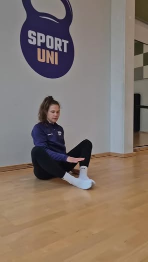 FI/EN Ihanaa perjantaita. Kokeile tätä liikkuvuushaastetta. Onnistuiko? Have a great friday. Try this mobility challenge. Did you make it?